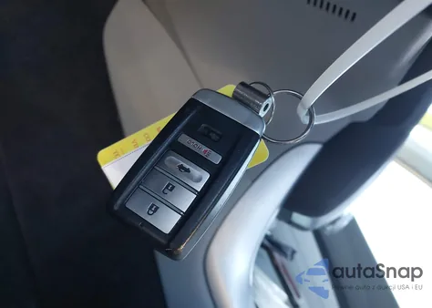 2016 Acura Tlx V6 Tech z USA, uszkodzony, nr VIN 19UUB2F59GA008131